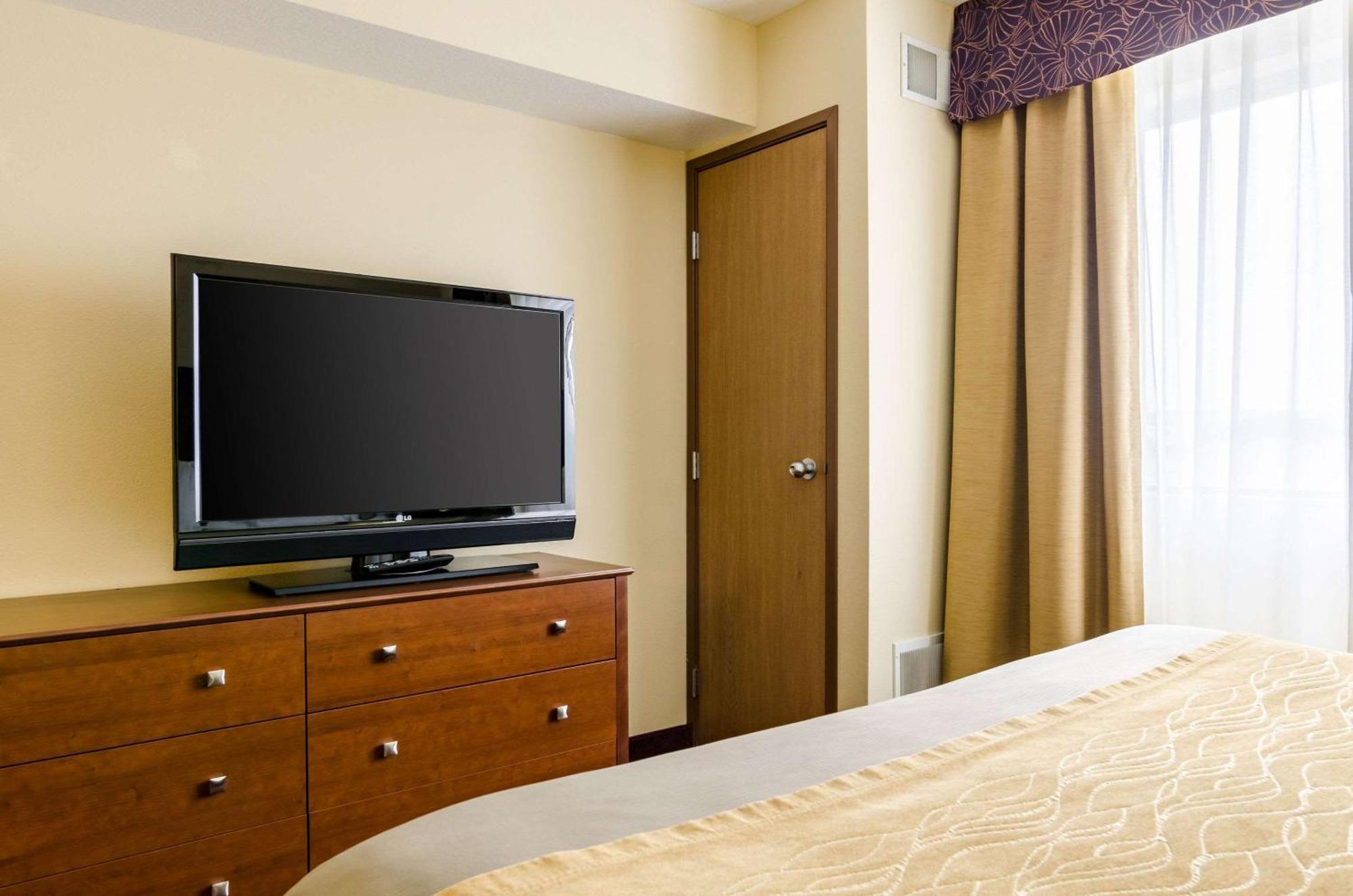 Comfort Inn Colby Exteriér fotografie